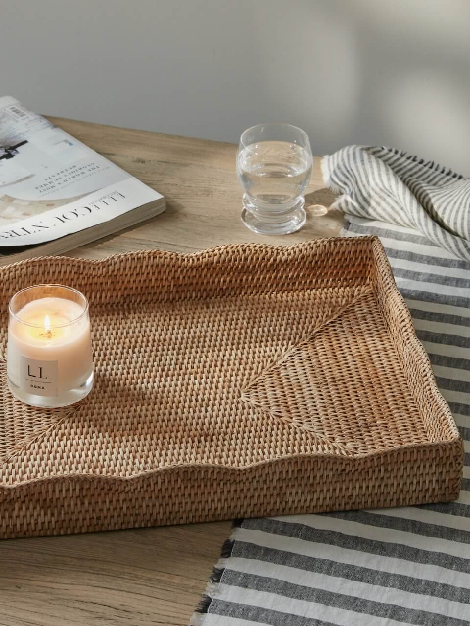Rhu Rattan Scallop Edge Tray - Natural