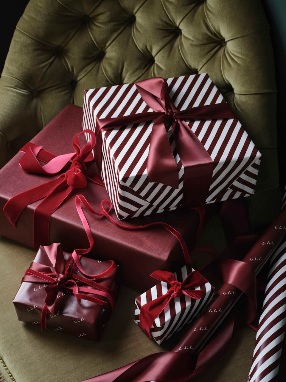 10m Ho Ho Ho Wrapping Paper