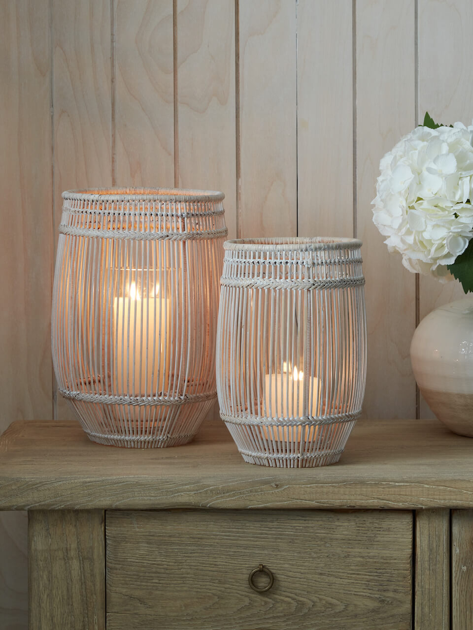 Leve Rattan Lantern - White
